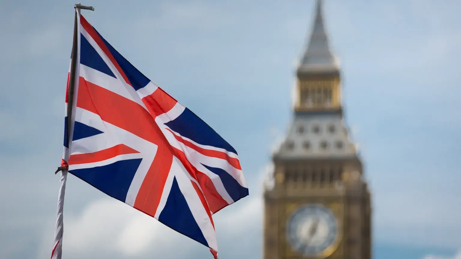 British startups raised just £16.2 billion last year, far less than the more than £65 billion raised by their counterparts in Silicon Valley during the same period.